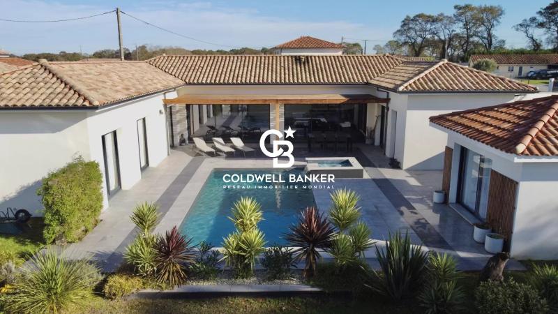 Maison à vendre à Saint-Geours-de-Maremne – contemporaine de plain-pied avec dépendance, piscine et jacuzzi
