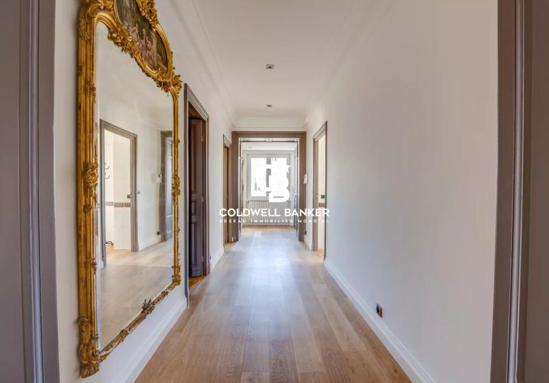 Appartement à vendre Biarritz - vue océan, volumes remarquables et résidence de standing