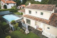 Notre zone d'activité pour ce service Services exclusifs pour trouver des biens d'exception avec piscine et jardin