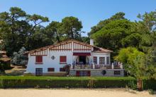 Notre zone d'activité pour ce service Sélection de belles demeures atypiques en vente dans les Landes