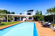 Notre zone d'activité pour ce service Agence immobilière de luxe pour la recherche de villas d'architecte proche plage